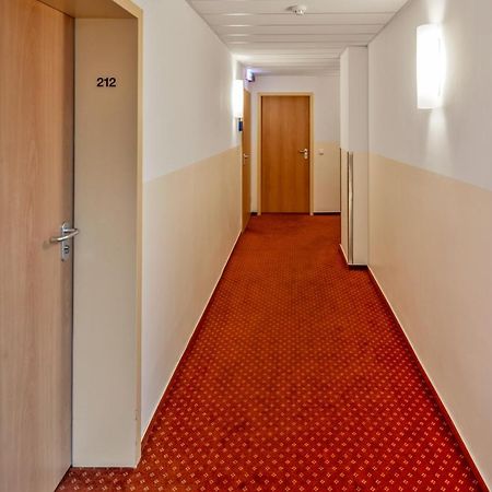 Academy Lodge Boardinghouse Хамбург Екстериор снимка